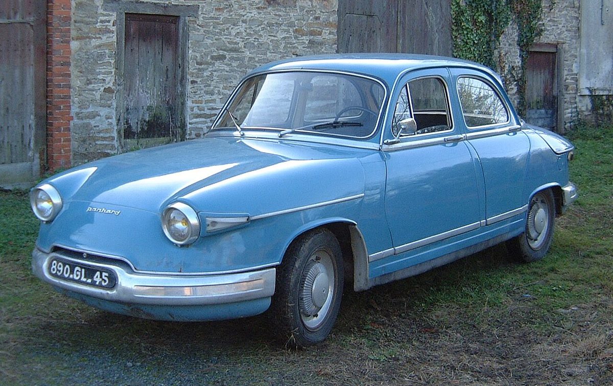 1964 Panhard PL17 front view